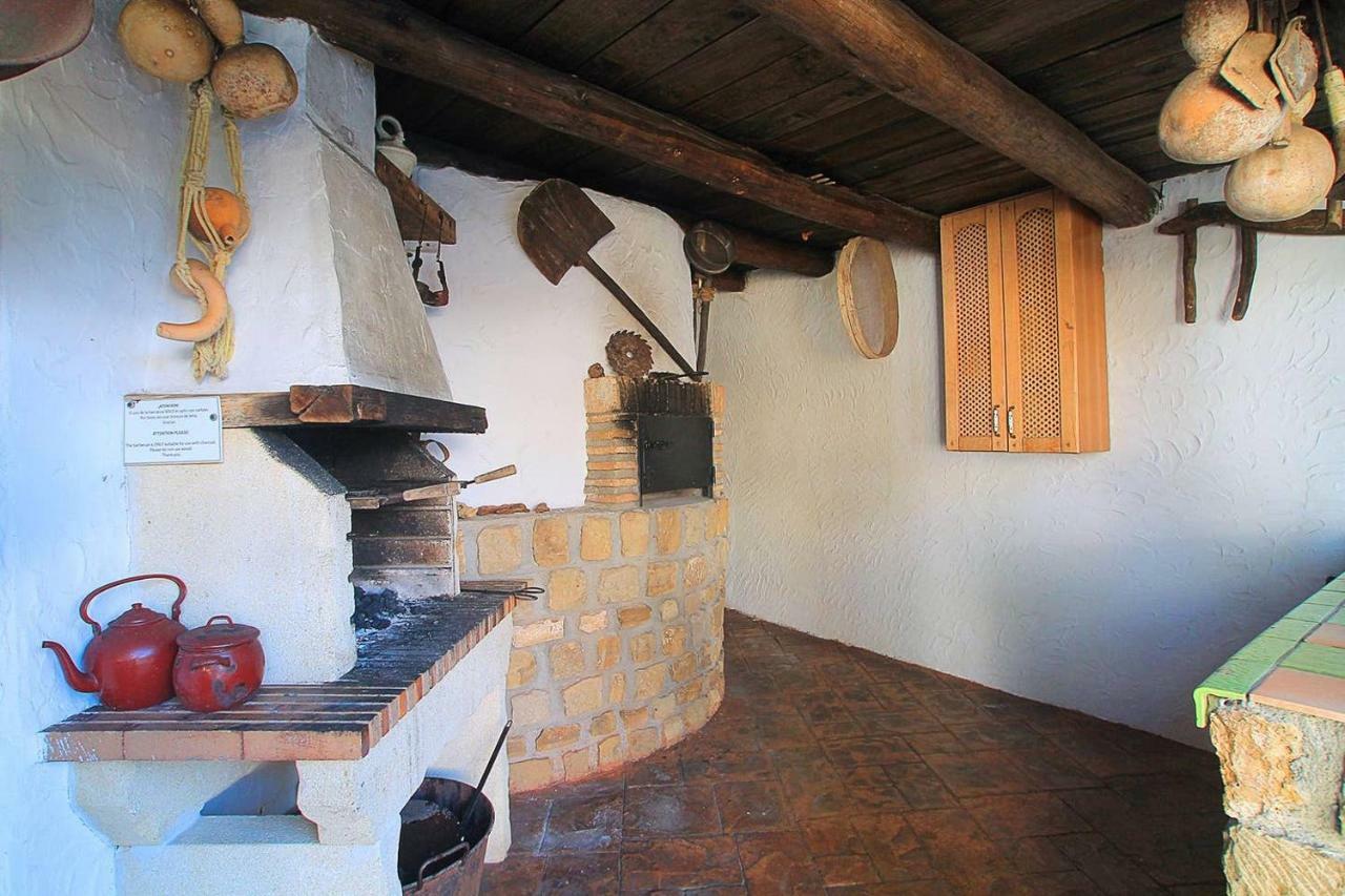 Encantadora Casa Con Piscina Privada Y Chimenea Padul Eksteriør bilde